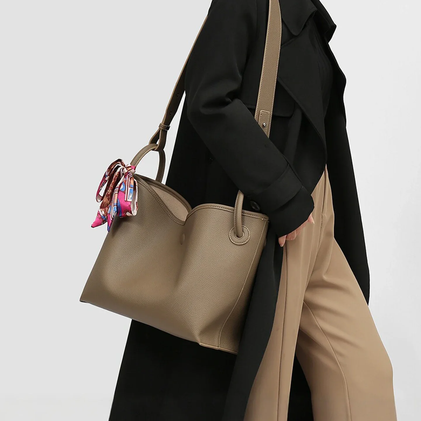 Bolso de mano de lujo ligero p - Luxury Bags & Leather Repair Of Atlanta reseña y precio